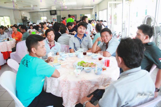 ทำบุญ