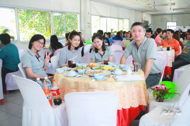 ทำบุญ