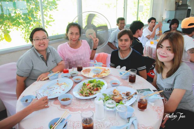 ทำบุญ